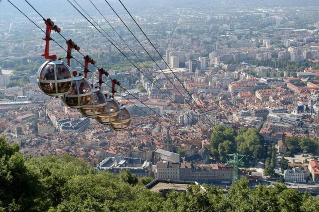 Appartement Atypique Au Coeur Des Alpes Барро Экстерьер фото